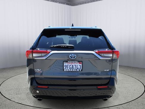 Used 2023 Toyota RAV4 XSE w/ Weather Package AWD/4WD image 7