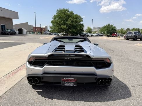 Used 2018 Lamborghini Huracan LP 580-2 RWD image 8