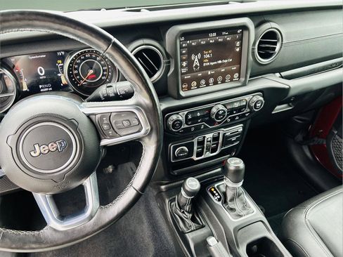 Used 2022 Jeep Wrangler Unlimited Sahara w/ LED Lighting Group image 19