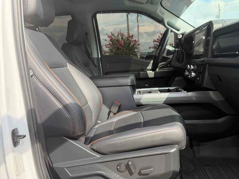 Used 2025 Ford F250 Lariat AWD/4WD image 31