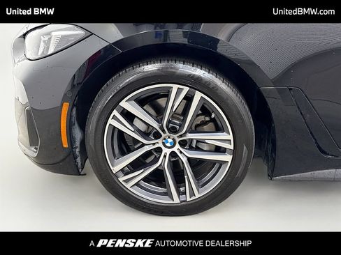 Used 2025 BMW 430i w/ Premium Package RWD image 2