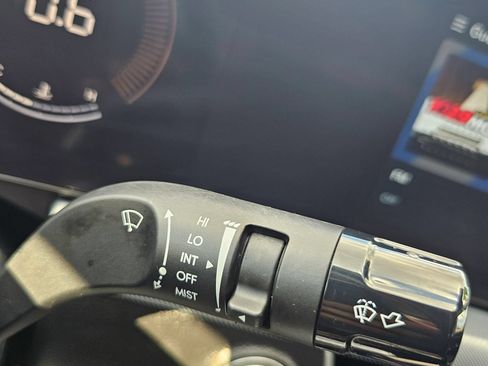 Used 2025 Hyundai Sonata SEL FWD image 21