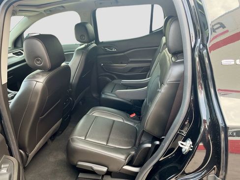 Used 2023 GMC Acadia SLT w/ Preferred Package AWD/4WD image 26