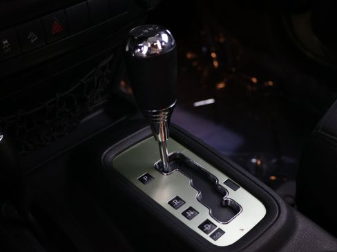 Used 2013 Jeep Wrangler Unlimited Sport AWD/4WD image 23