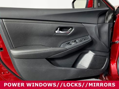 Certified 2025 Nissan Sentra SV FWD image 18