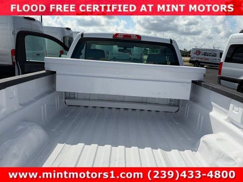 Used 2018 Chevrolet Silverado 1500 W/T w/ WT Fleet Convenience Package AWD/4WD image 18
