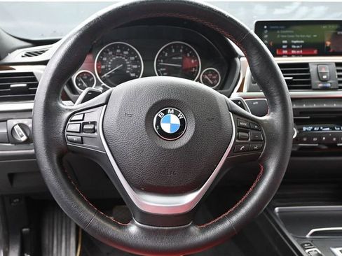 Used 2018 BMW 330i xDrive 330i xDrive w/ Convenience Package image 13