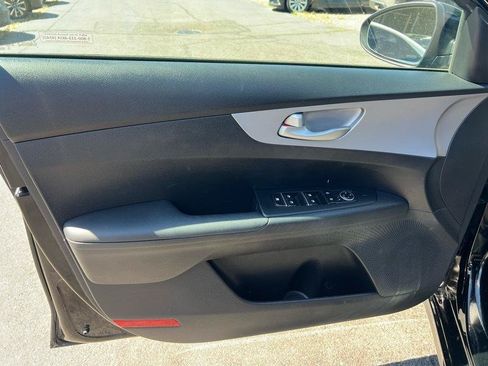 Used 2024 Kia Forte LXS FWD image 23