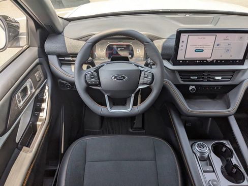 New 2026 Ford Explorer Tremor AWD/4WD image 17