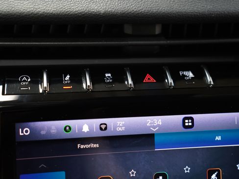 Used 2021 Jeep Grand Cherokee L Limited w/ MOPAR Finishing Package image 27