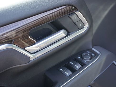 Used 2025 Chevrolet Silverado 2500 LT w/ All Star Edition AWD/4WD image 19