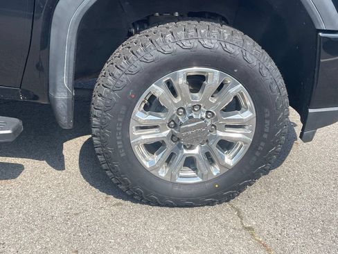Used 2022 GMC Sierra 2500 Denali AWD/4WD image 32