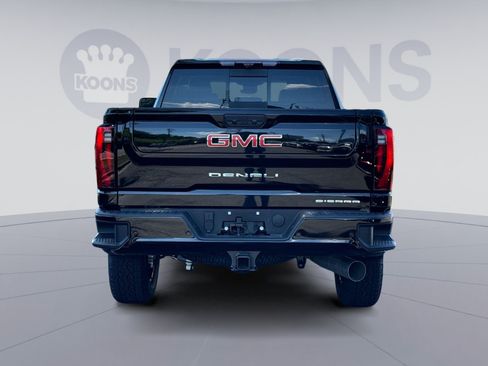 New 2026 GMC Sierra 2500 Denali w/ Denali Reserve Package AWD/4WD image 5