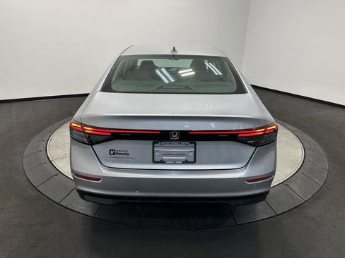 Certified 2023 Honda Accord EX image 5