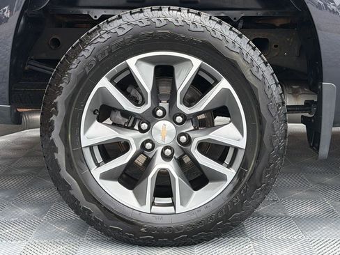 Used 2024 Chevrolet Silverado 1500 LT AWD/4WD image 22