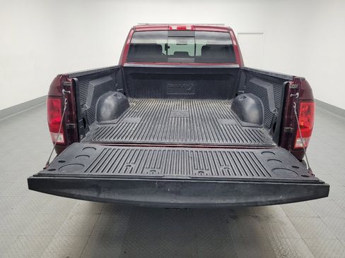 Used 2020 RAM 1500 Classic SLT image 29