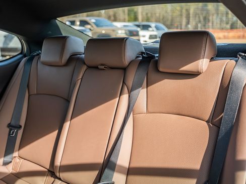 Used 2023 Lexus ES 350 w/ Premium Package image 28