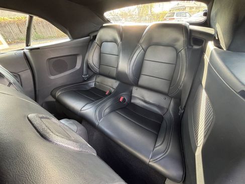 Used 2024 Ford Mustang Premium image 39