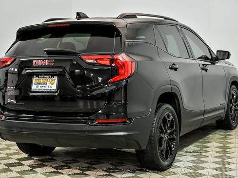 Used 2020 GMC Terrain SLE w/ Driver Convenience Package FWD image 8