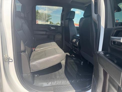 Used 2022 Chevrolet Silverado 2500 W/T w/ WT Fleet Convenience Package RWD image 9