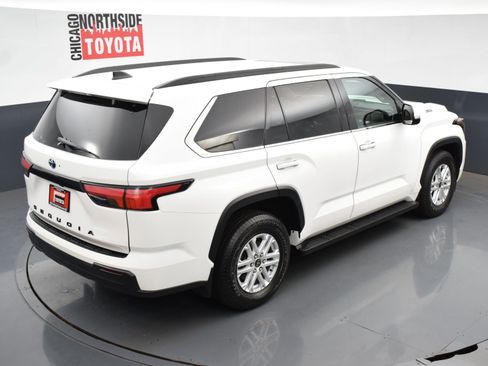 Used 2023 Toyota Sequoia SR5 w/ SR5 Premium Package image 32