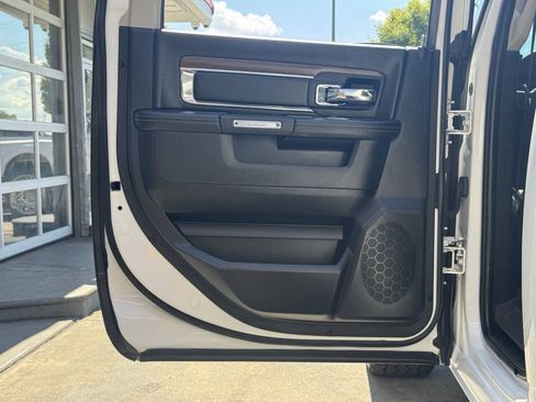 Used 2016 RAM 1500 Laramie AWD/4WD image 26
