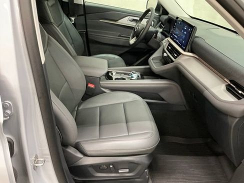 New 2026 Ford Explorer Active w/ Active Comfort Package AWD/4WD image 22