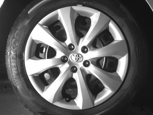 Used 2025 Toyota Corolla LE FWD image 15