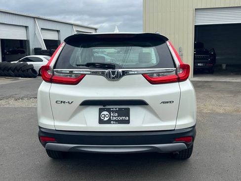 Used 2017 Honda CR-V LX image 6