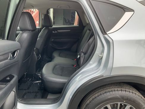 Used 2020 MAZDA CX-5 Touring FWD image 24