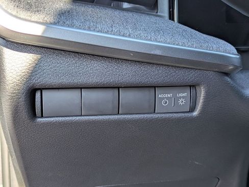 New 2026 Nissan Kicks SV w/ SV Premium Package image 19