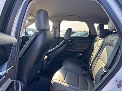 New 2026 Lincoln Corsair Premiere image 10