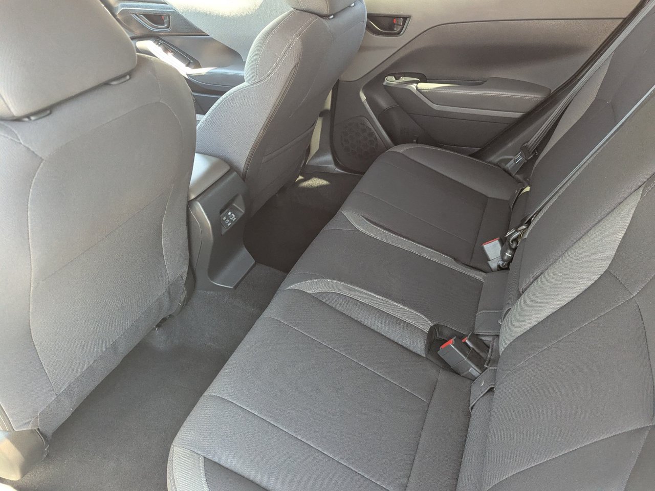 Used 2025 Subaru Crosstrek 2.5i Premium AWD/4WD image 19