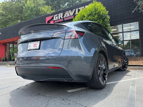Used 2023 Tesla Model Y Long Range AWD/4WD image 13