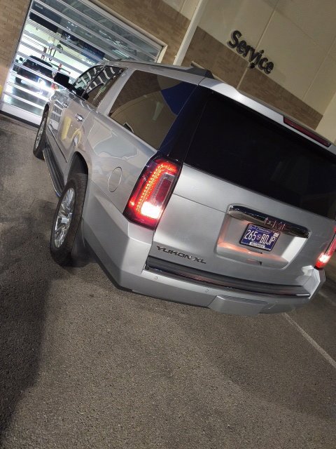 Used 2018 GMC Yukon XL Denali w/ Open Road Package AWD/4WD image 4