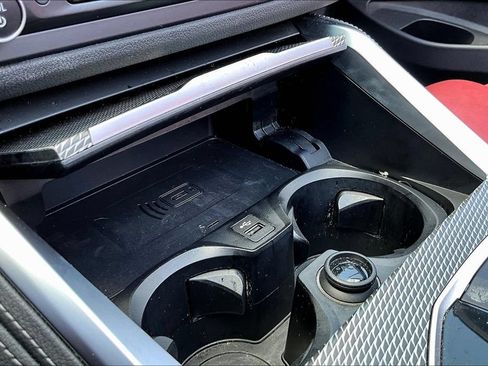 Used 2022 BMW M440i Convertible RWD image 16
