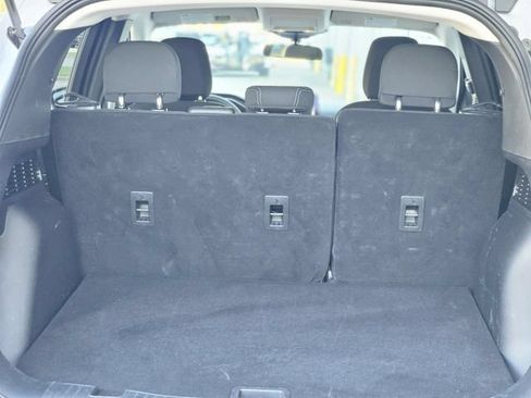 Used 2025 Ford Escape Active AWD/4WD image 30