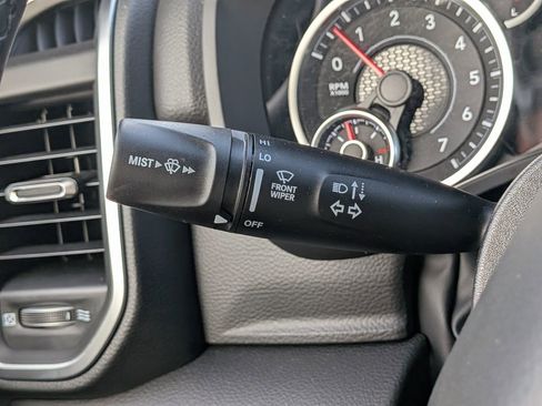 New 2026 RAM 1500 4x4 Crew Cab image 35