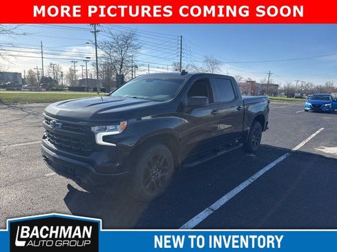 Used 2023 Chevrolet Silverado 1500 RST w/ LPO, Dark Essentials Package image 4