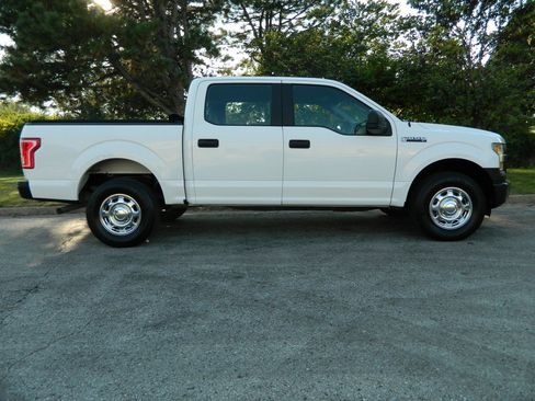 Used 2015 Ford F150 XL w/ Equipment Group 101A Mid image 5