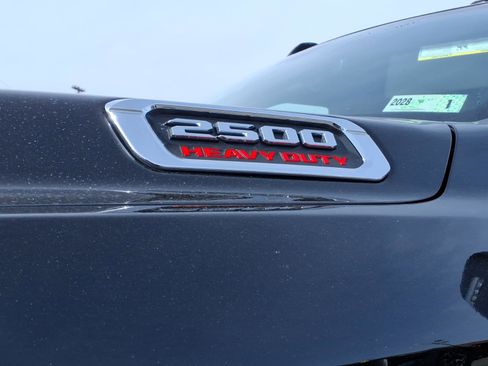 Used 2024 RAM 2500 Big Horn w/ Bed Utility Group image 12