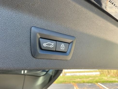 Used 2022 BMW X3 xDrive30i w/ Convenience Package image 28