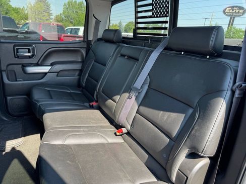 Used 2017 Chevrolet Silverado 1500 LTZ Z71 w/ LTZ Plus Package AWD/4WD image 14