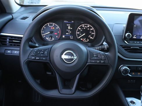 New 2025 Nissan Altima 2.5 S image 21