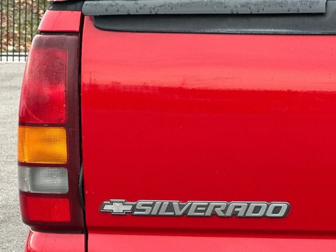 Used 2001 Chevrolet Silverado 2500 LT RWD image 44