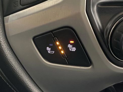 Used 2016 GMC Sierra 1500 SLE w/ SLE Value Package image 7