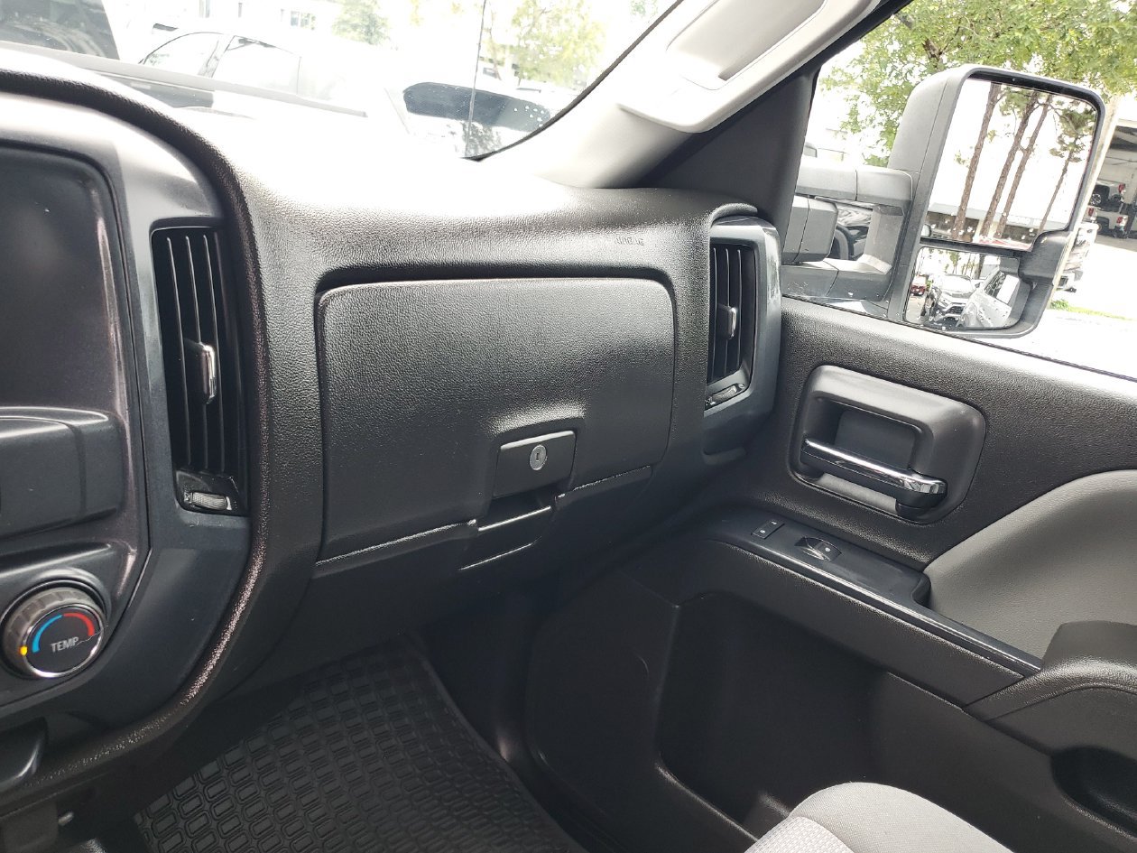 Used 2019 GMC Sierra 2500 4x4 Double Cab w/ Sierra Convenience Package image 24