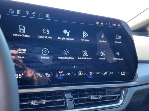 New 2025 Chevrolet Equinox EV RS w/ Active Safety Package 3 image 17