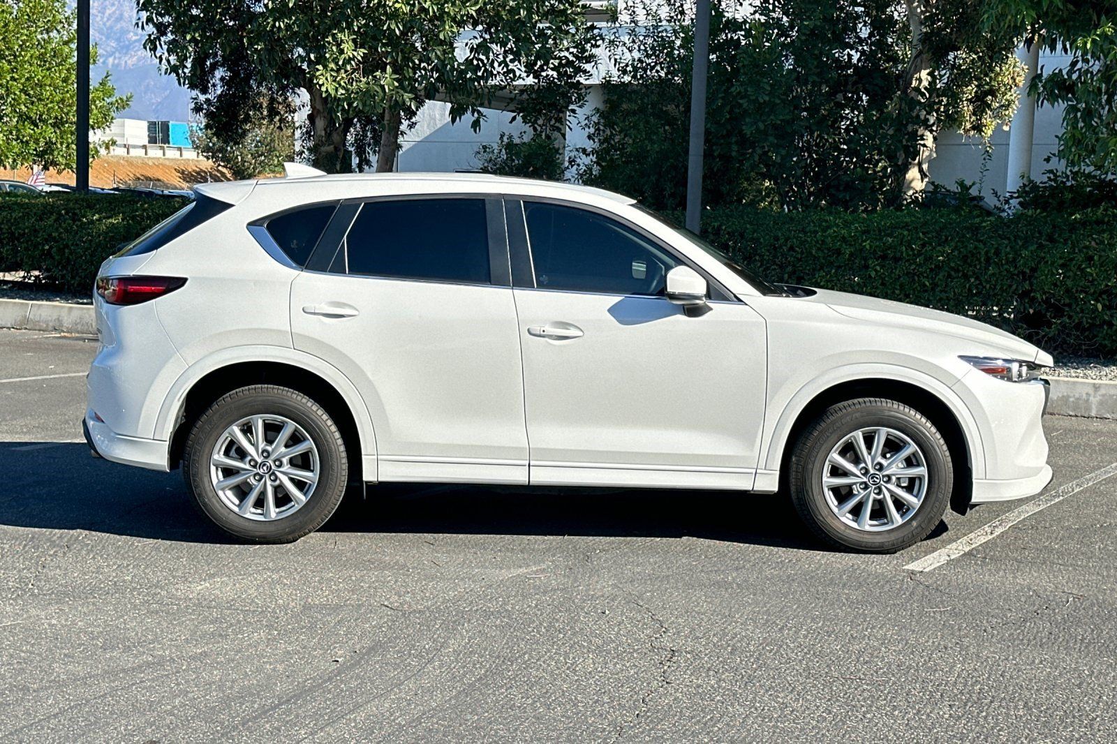Used 2025 MAZDA CX-5 AWD 2.5 S w/ Preferred Package image 7