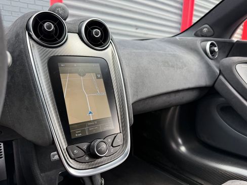 Used 2019 McLaren 600LT RWD image 33